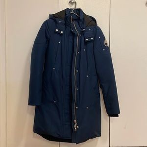 Moose Knuckle women XS knee length down winter parka (no fur) in blue (like new)